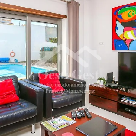 Azinhanca Do Mar Lourinhã