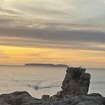 Azinhanca Do Mar * Lourinha (Lisbon)