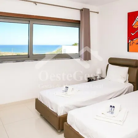 Azinhanca Do Mar Lourinhã