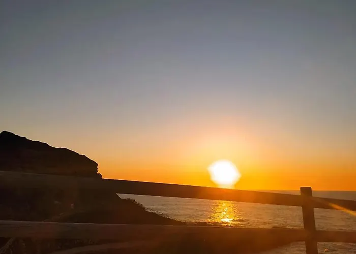 Azinhanca Do Mar لورينها