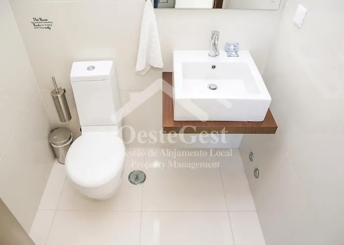 فيلة Azinhanca Do Mar