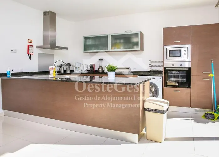 فيلة Azinhanca Do Mar *