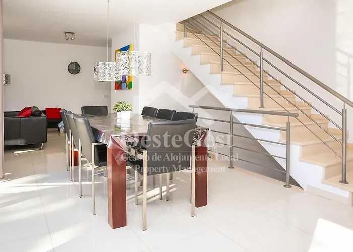 Azinhanca Do Mar فيلة لورينها